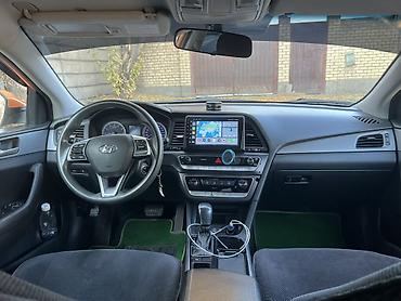 Продажа авто: Hyundai Sonata: 2019 г., 0.2 л, Автомат, Газ, Седан — 6