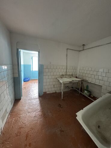 Продажа квартир: 1 комната, 18 м², Общежитие, 4 этаж, Старый ремонт — 11