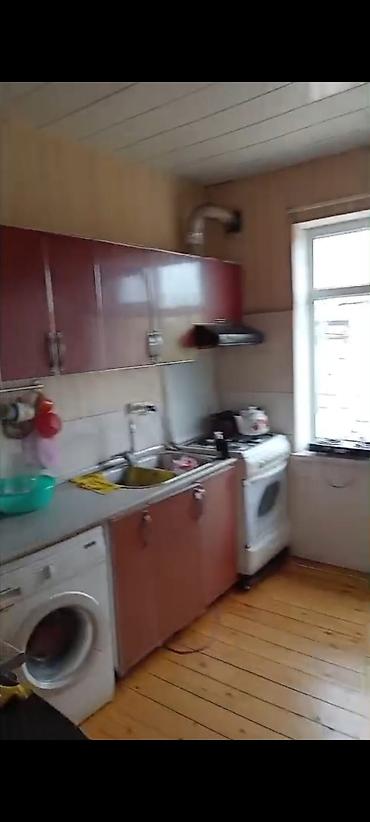upd qesebesinde satilan evler: 3 otaqlı, 100 kv. m, Kredit yoxdur, Orta təmir — 6