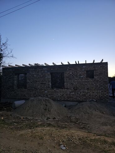 недостройный дома бишкек: Дом, 130 м², 5 комнат, Собственник, ПСО (под самоотделку)