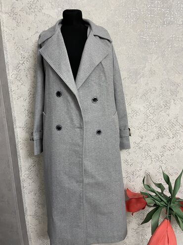 длинные куртки женские зима: Пальто - Размер S,M
Цена 3800
Новая 
Зима, Весна