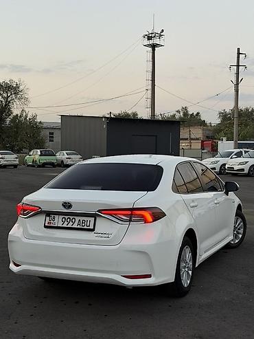 corolla runx: Toyota Corolla: 2019 г., 1.8 л, Вариатор, Гибрид, Седан — 2