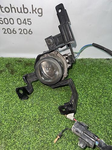 d4hb: Фара противотуманная Kia carnival YP D4HB 2.2 DIESEL (б/у) — 1