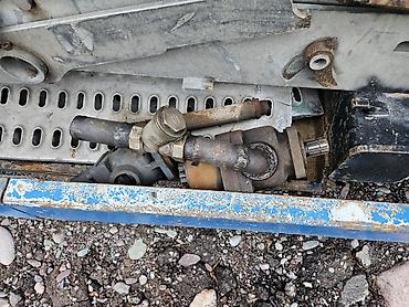 чехлы бу: Автовоз-полуприцеп для перевозки легковых автомобилей Описание: - — 4