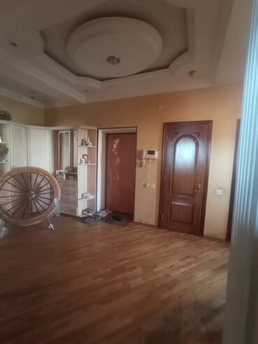 Yeni tikili: 3 otaqlı, Yeni tikili, m. Əhmədli, 115 kv. m
