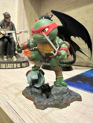 dəbdəbəli toy geyimləri: Ninja Turtles Raphael fiquru