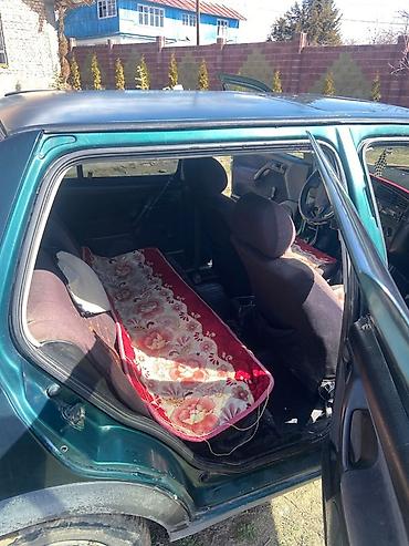 Volkswagen: Volkswagen Vento: 1999 г., 1.8 л, Механика, Бензин, Седан — 7