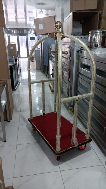 paltar sermek ucun: Hotel çamadan daşıma arabası Hotel çamadan daşıma arabası Oteller