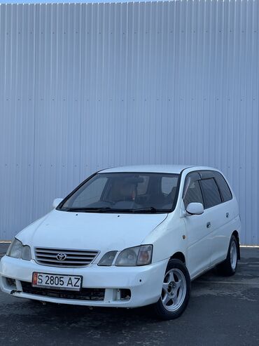 Toyota: Toyota Gaia: 2000 г., 2 л, Автомат, Бензин, Минивэн