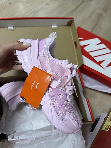 подошел: Кроссовки, 37, 37.5, 38, Nike, Новый, цвет - Розовый, Самовывоз, Бесплатная доставка, Платная доставка — 5