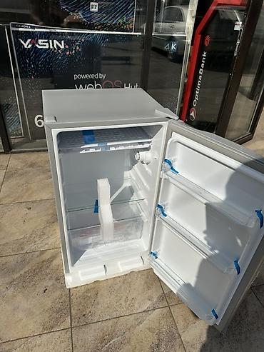 Холодильники: Мини-холодильник CHiQ - Общий объем: 92 л - Класс — 7