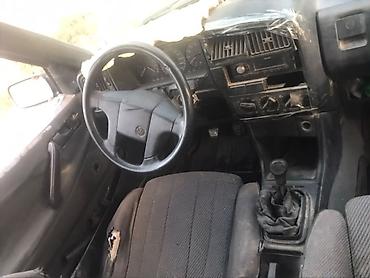 Volkswagen Passat: 1989 г., 1.8 л, Бензин, Седан — 5
