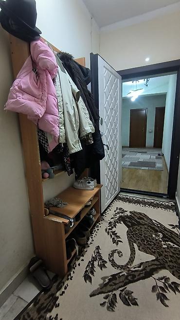 Köhnə tikili: Bakı, Yasamal, 2 otaqlı, Köhnə tikili, m. İnşaatçılar, 86 kv. m -da lalafo.az — 18 Köhnə tikili: Bakı, Yasamal, 2 otaqlı, Köhnə tikili, m. İnşaatçılar, 86 kv. m — 18