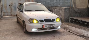 фолсваген б 5: Daewoo Lanos: 2000 г., 1.5 л, Механика, Газ, Седан