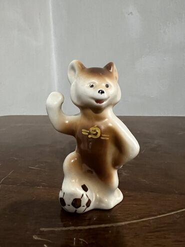 статуэтка фарфоровая лфз панда: Фарфоровая статуэтка «Олимпийский мишка» состояние идеальное