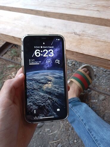 telefon apple: IPhone 11, 128 GB, Qara