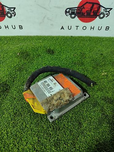 Блок управления подушками безопасности (Airbag ECU) - Производитель at lalafo.kg Блок управления подушками безопасности (Airbag ECU) - Производитель