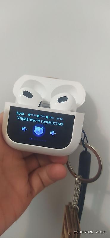 проекция для автомобиля: Bluetooth-наушники Hoco CAT с кейсом с цветным дисплеем - — 2