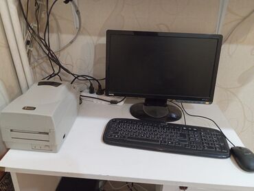 Rəf vitrinləri: Mağaza üçün mebel dəsti - Rəng: qırmızı (qara kənar haşiyələr) - — 5