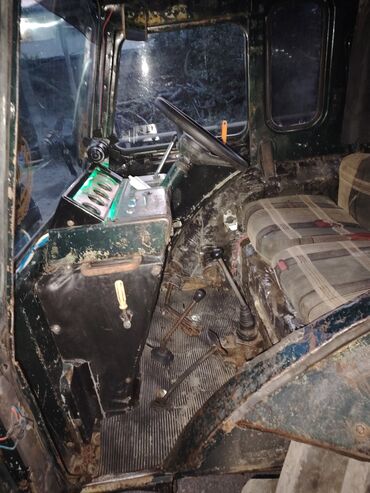 Traktorlar: MTZ tipli təkərli traktor - Ön təkərli dar baza, arxa iri kənd — 3