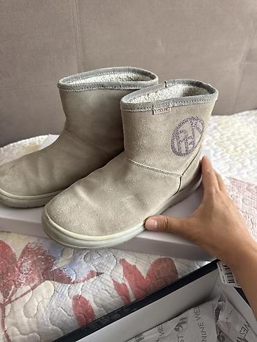 nine west: Pablosky qadın qış çəkmələri

Ölçü 35 — 2