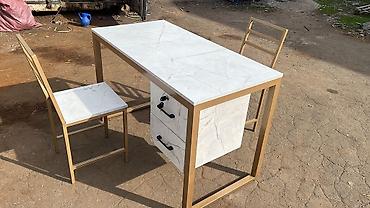 Компьютерные столы: Компьютерный стол, Новый, С полками — 5