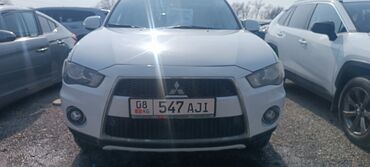 нива 2010: Mitsubishi Outlander: 2010 г., 2.4 л, Автомат, Бензин, Кроссовер