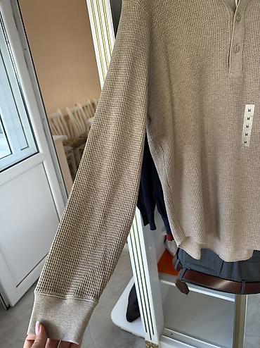 жилетка uniqlo: Мужская футболка, M, Uniqlo, Новый, цвет - Бежевый, Самовывоз — 5