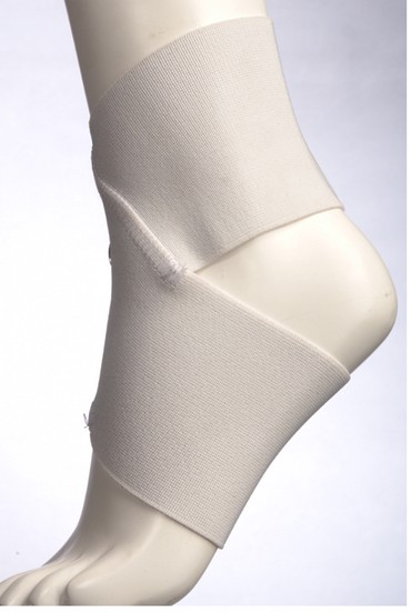 корсет для ног: Бандаж голеностопа эластичный Комф-Орт К-905 Бандаж выполнен в форме
