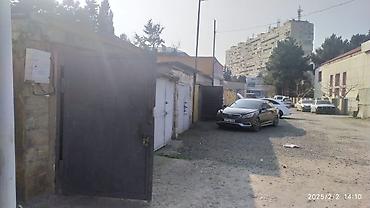 lalafo az kiraye evler: Sumqayıt şəhəri 5ci mikrorayon Pioner Evinin yanında 25 kv m daş — 5