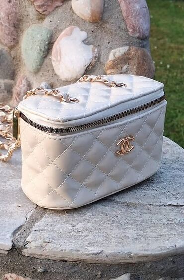 atmosphere torbe: Torba za rame, Chanel