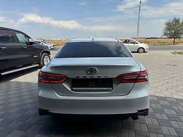 alba: Toyota Camry: 2021 г., 0.5 л, Автомат, Бензин — 5