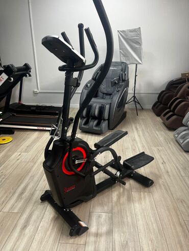 Беговые дорожки: Беговая дорожка Цена: 2 #беговаядорожка #беговая #дорожка #фитнес зал — 21