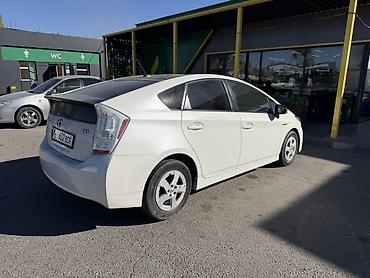 обмен приус: Toyota Prius: 2011 г., 1.8 л, Вариатор, Гибрид, Лифтбек — 3