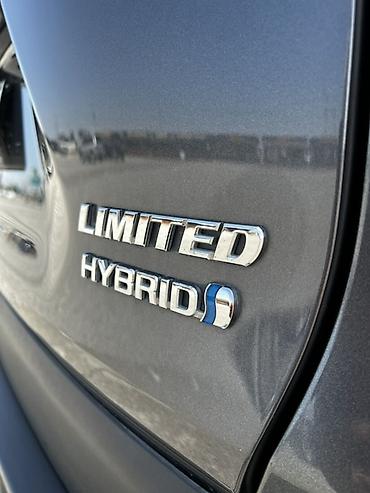 Toyota: Toyota RAV4: 2019 г., 2.5 л, Вариатор, Гибрид, Кроссовер — 17