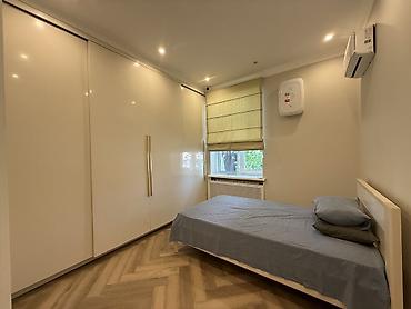 Продажа квартир: 2 комнаты, 53 м², Сталинка, 3 этаж, Дизайнерский ремонт — 9