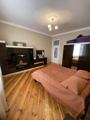 Həyət evləri və villaların satışı: 4 otaqlı, 165 kv. m — 12