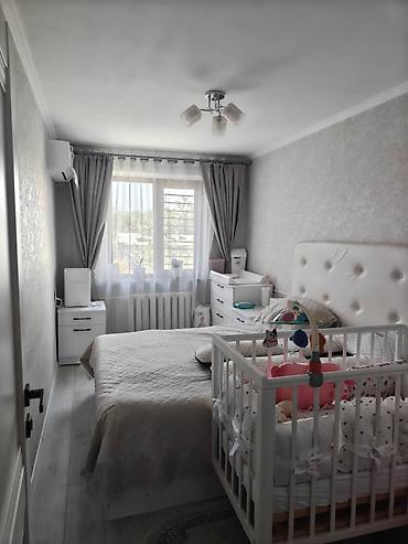 ибраимова московская: 3 комнаты, 58 м², ул. Московская / Уметалиева 104 серия, 5 этаж, Свежий ремонт — 1