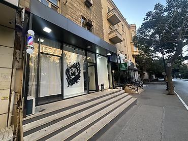 Salon, tibbi mebel dəsti: Salam qardaşlar arindiyadi salonumuz herbirşey arindiyaya daxil salon — 1