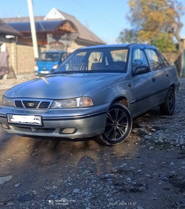 авто рассрочку ош: Daewoo Nexia: 2004 г., 1.5 л, Механика, Газ, Седан