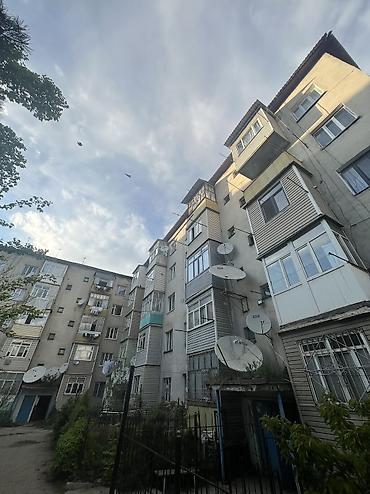 комната восток 5: 2 комнаты, 9999999 м², 5 этаж, Старый ремонт — 1