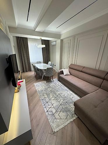 кремлёвский: 2 комнаты, 66 м², Космос Элитка, 2 этаж, Дизайнерский ремонт — 1