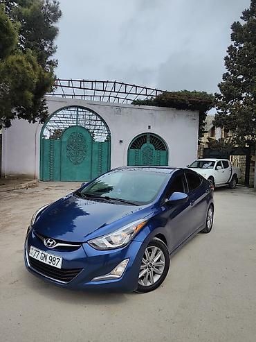 2015 elantra: Hyundai Elantra: 1.8 l | 2015 il Sedan — 2