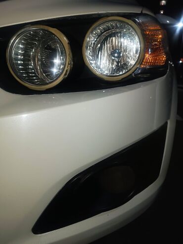 Chevrolet: Chevrolet Aveo: 1.6 l | 2015 il 220000 km Sedan — 5