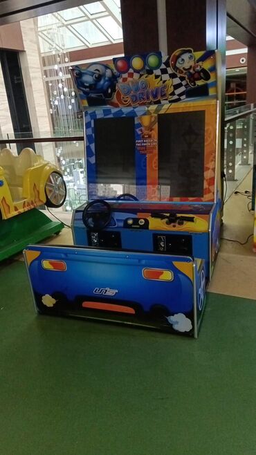 Digər biznes avadanlığı: Əyləncə mərkəzi aparatları satılır oyun aparatları hamısı işləkdi — 13