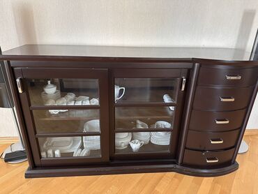 Dolablar: Açılan, 4 qapılı Düz dolab, Servant — 12