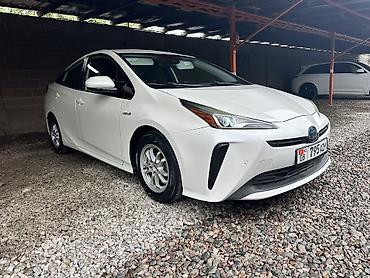 электричка ниссан: Toyota Prius: 2019 г., Гибрид — 3