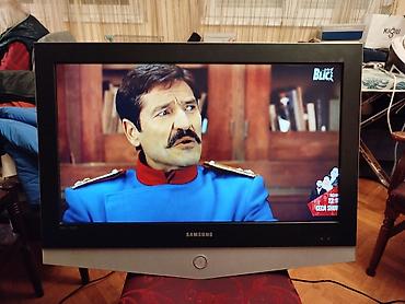 Televizori: Samsung televizor lcd tv.
Isproban samo preko skarta i hdmi kabla na lalafo.rs — 2 Televizori: Samsung televizor lcd tv.
Isproban samo preko skarta i hdmi kabla — 2