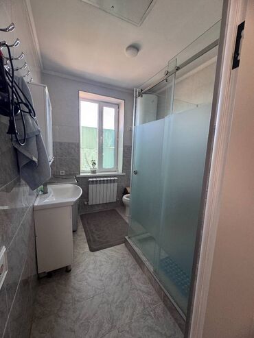 Продажа домов: Дом, 183 м², 7 комнат, Агентство недвижимости, Евроремонт at lalafo.kg — 19 Продажа домов: Дом, 183 м², 7 комнат, Агентство недвижимости, Евроремонт — 19