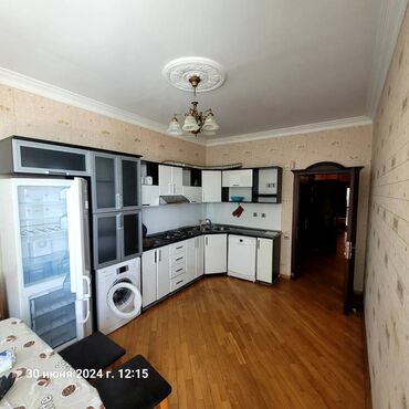 Uzunmüddətli kirayə mənzillər: 20 yanvar metrosu yanında,19 mərtəbənin,14-cü mərtəbəsində,3 -da lalafo.az — 9 Uzunmüddətli kirayə mənzillər: 20 yanvar metrosu yanında,19 mərtəbənin,14-cü mərtəbəsində,3 — 9